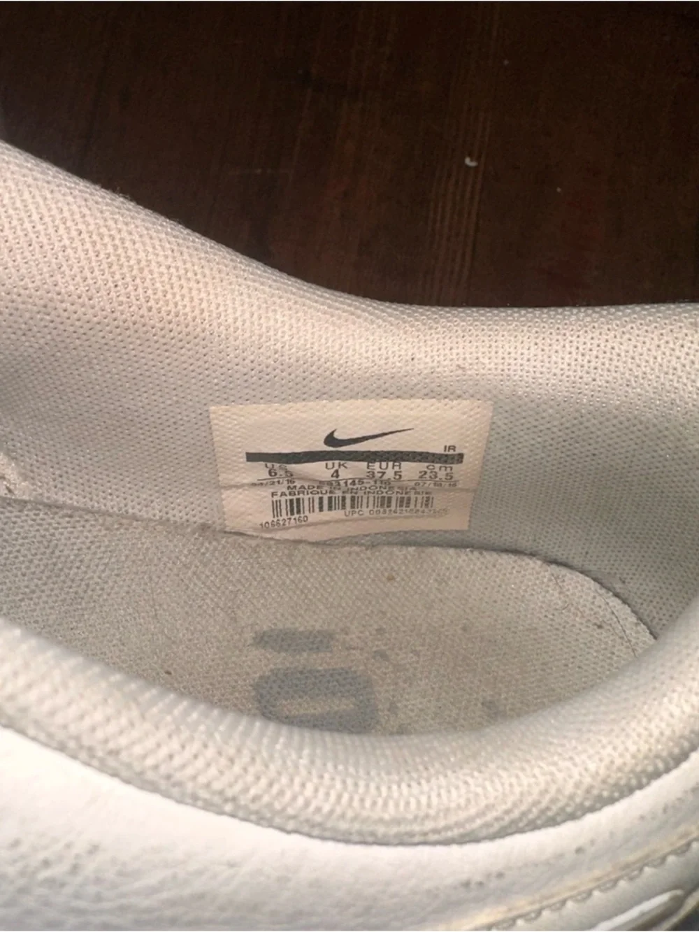 Nike Women’s Cream/Off-White Cheerleading Shoes